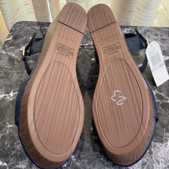 Nautica Navy Blue Sandals 👡 - Picture 10 of 11